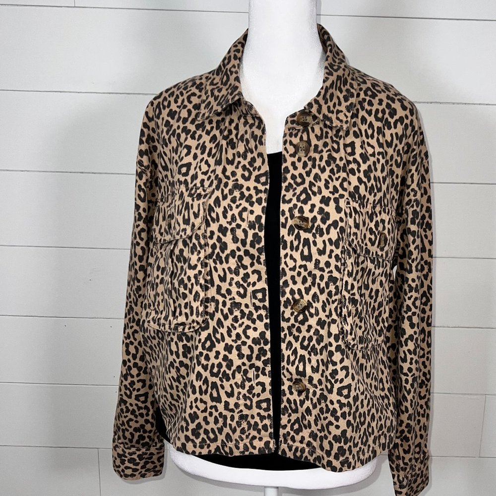 American Eagle Cheetah Tan and Black Lightweight Denim Jacket Size M